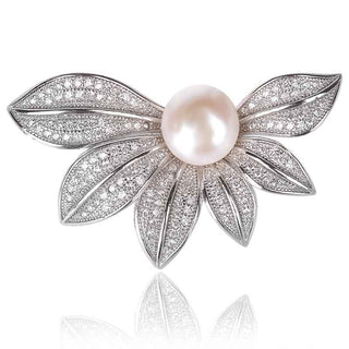 silver brooch cultured freshwater pearl, сребърна брошка с култивирана перла и цирконии