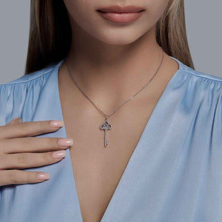 Сребърно колие с ключ | Selina