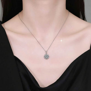 Сребърно колие