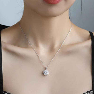 Сребърно колие