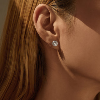 Сребърни обеци - Moissanite Halo Classic