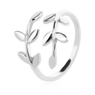 сребърен пръстен, без камък, флорални мотиви, листенца, родиево покритие