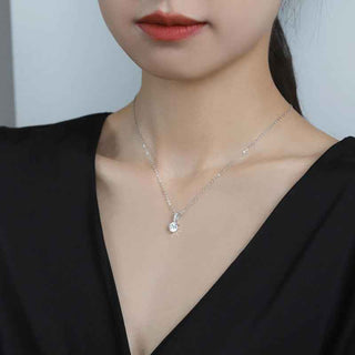 Сребърно колие