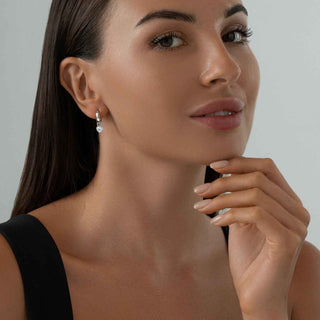 Изберете сребърно бижу според лицето ви.