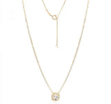 Златни колиета