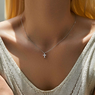 Сребърно колие