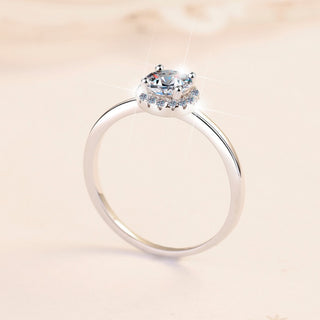Сребърен пръстен - Lumina Halo Moissanite