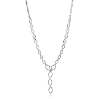 изискано сребърно колие с цирконии за повод