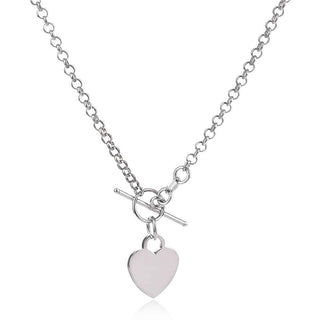 сребърно колие със сърце