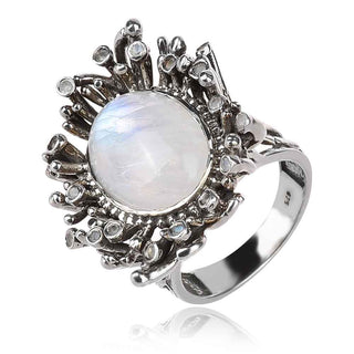 сребърен пръстен с лунен камък