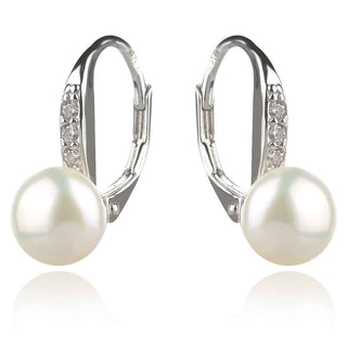 малки нежни сребърни обеци с перла