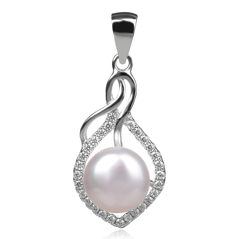 silver pendant with white pearl, сребърен медальон с бяла перла